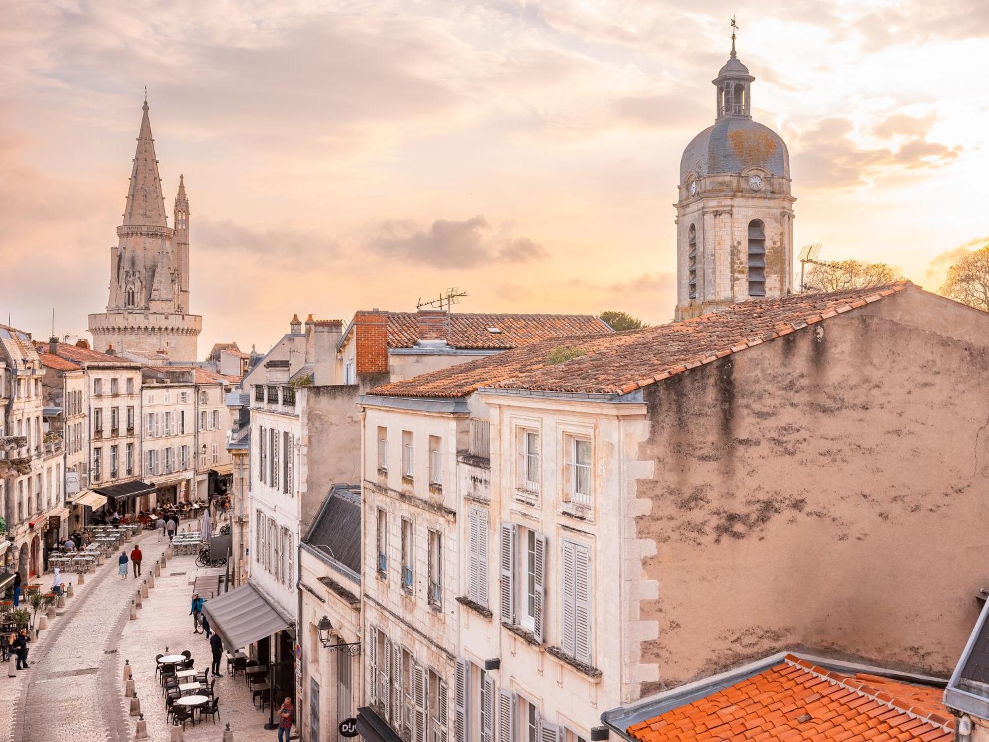 Maisons Du Monde Hotel & Suites - La Rochelle Vieux Port Luaran gambar